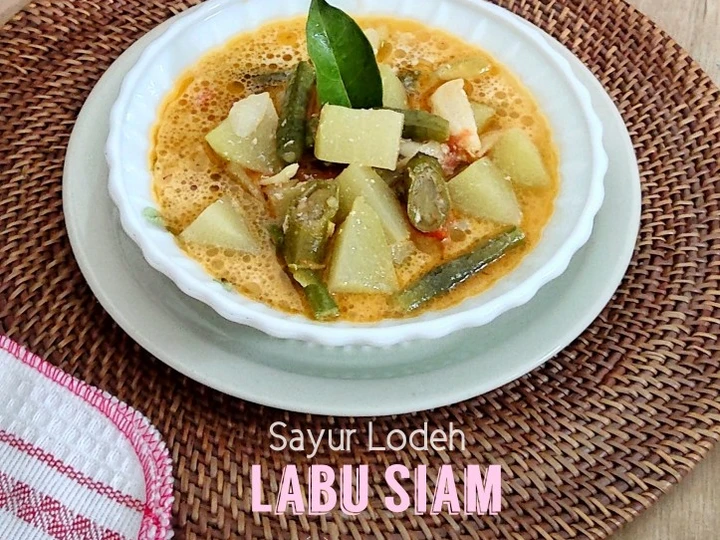 Easy Steps to Make Sayur Lodeh Labu Siam the  Makes Drooling Perfect