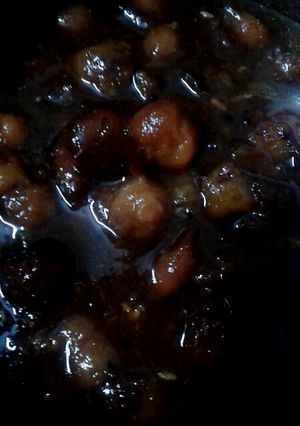 A picture of Plum pickle.