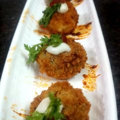 A picture of Stuffed Cheesy Mushroom.