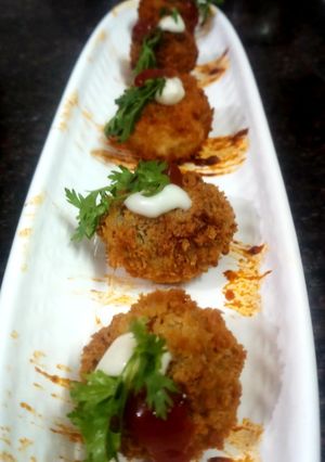 A picture of Stuffed Cheesy Mushroom.