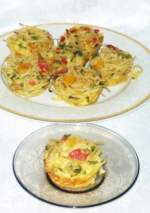 Zdjęcie przepisu Muffiny makaronowe z rybą.