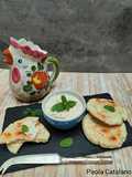 Focaccine gluten free e salsa allo yogurt carciofini e menta