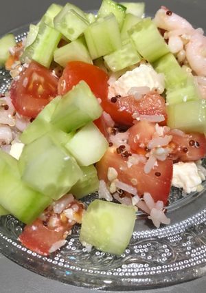 Une photo de Salade de riz façon grecque