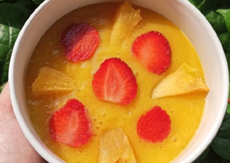 Resep Mango Pineapple Smoothies Bowl Yang Nikmat