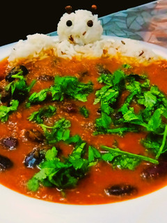 રાજમા (Rajma Recipe in Gujarati) રેસીપી મુખ્ય ફોટો