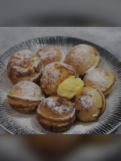 Foto resep Poffertjes (Traditional Dutch Mini Pancakes)