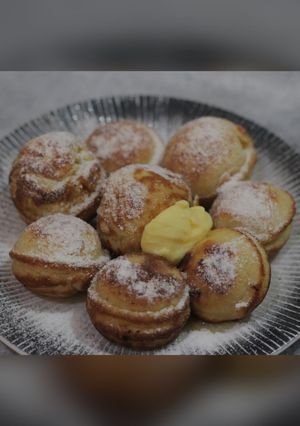 Foto resep Poffertjes (Traditional Dutch Mini Pancakes)
