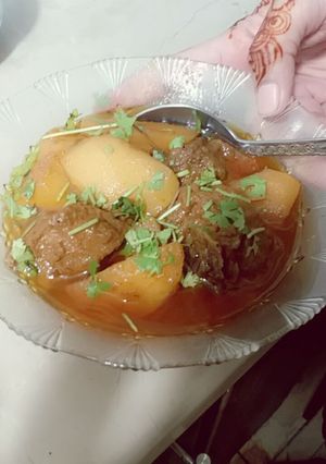 A picture of Allu ghousht.
