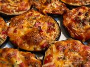 Una foto de pizza de bacon