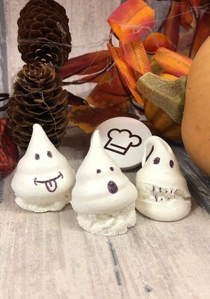 Une photo de Meringues fantômes schokobons