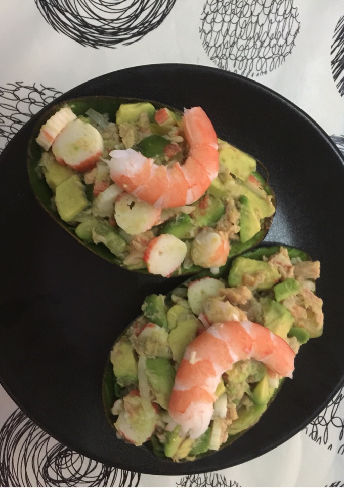 Una foto de Aguacates rellenos