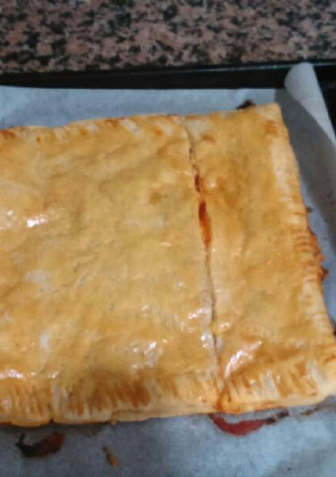 Una foto de Empanada de atún y huevo