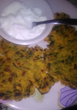 A picture of Cornflour methi paratha.