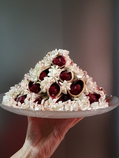 Una foto de Tarta Pirámide de Moldavia...ó Guguta Cusma Cake!!!