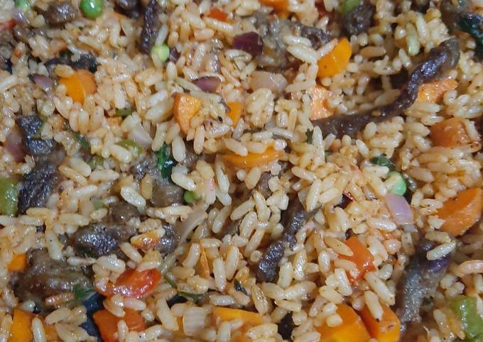 How to Make Any-night-of-the-week Spicy jollof rice