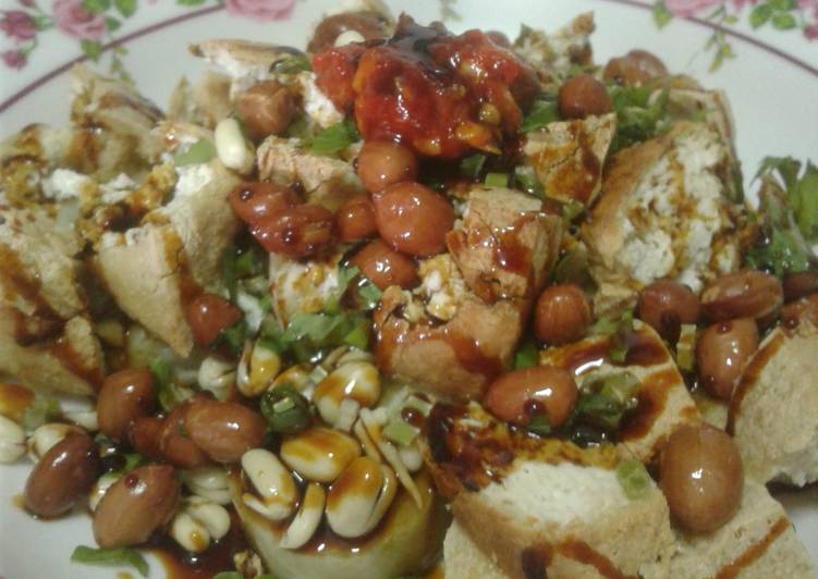 Lontong tahu
