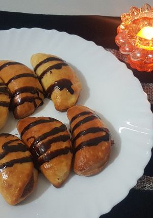 A picture of Nutella filled fatayer.