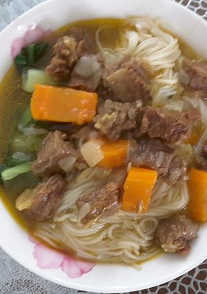 Hình của món Mỳ bò kho.