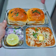 A picture of Cheese Pav Bhaji.