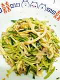 Sausi kai bon cabe (salad ayam suir alah hongkong simpel)