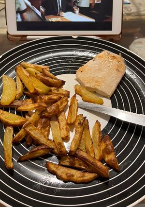 Una foto de Pollo con patatiñas