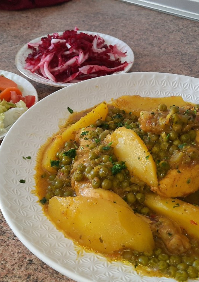 Una foto de Este pollo guisado marroquí es una auténtica maravilla