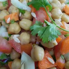 A picture of Chickpea salad.