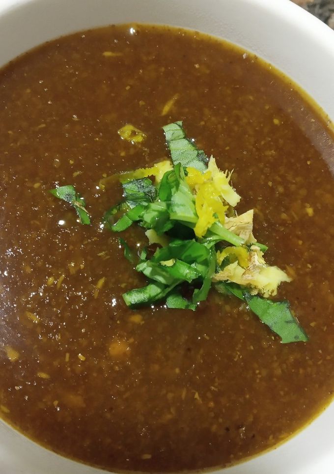 Una foto de Sopa estilo Thai con descartes de verduras deshidratados ♻️