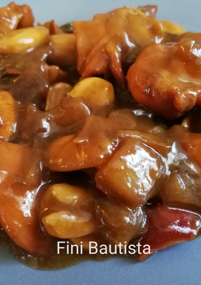 Una foto de Pollo con almendras