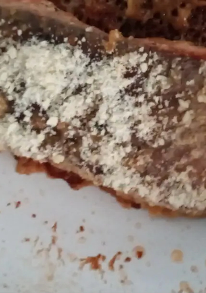 Una foto de Salmón con salsa brava