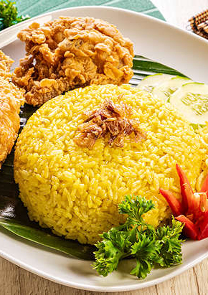Foto resep Resep Nasi Kuning Ayam Crispy