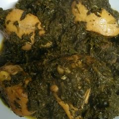 A picture of Palak chicken💚🍀.