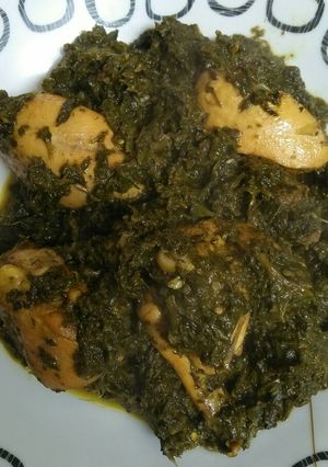A picture of Palak chicken💚🍀.