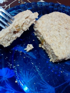 Una foto de Hamburguesas de atún y puré