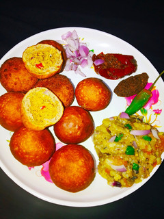 बिहार की थाली लिट्टी चोखा(bihar ki thali litti chokha recipe in hindi) रेसिपी मुख्य फोटो