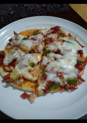 Foto resep Pizza hat simple enak