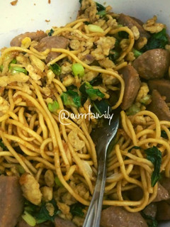 Foto resep Mie Goreng Bakso Telur