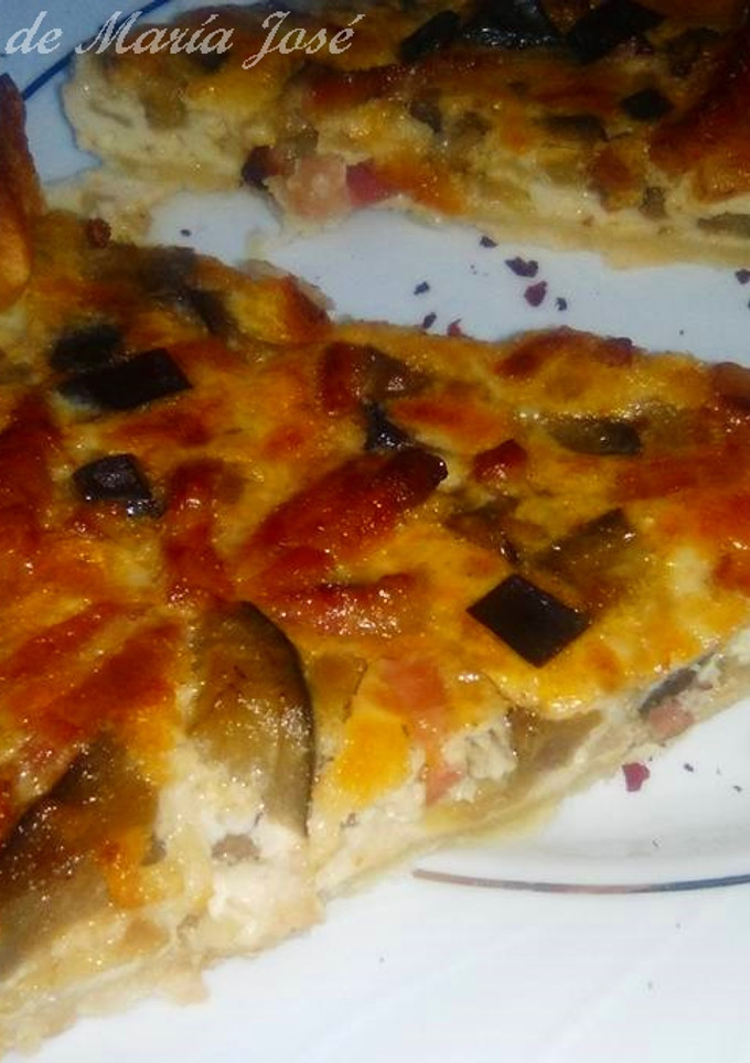 Una foto de Quiche de berenjena y bacon