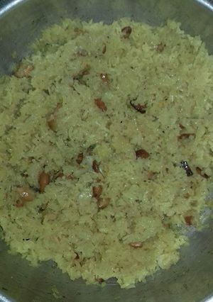 A picture of Saffron rice.