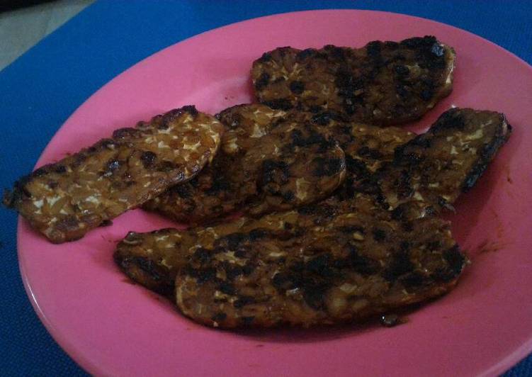 Resep Tempe bakar simple *cocok untuk program diet👰👰 itu bukan hangus yah😂, Enak
