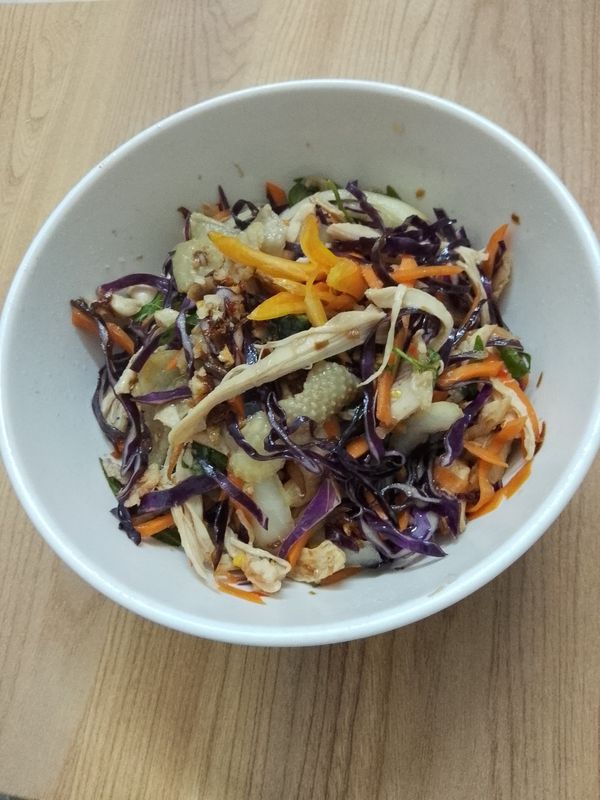 Gỏi bắp cải tím