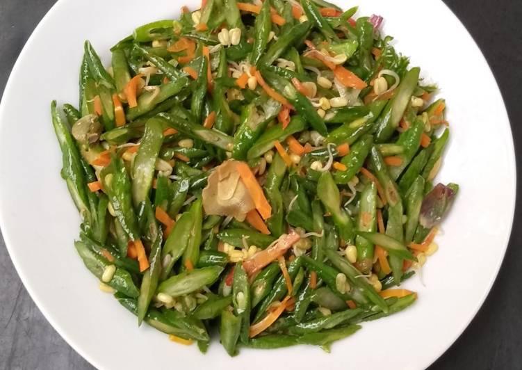 Langkah meracik Oseng kacang panjang + wortel dan touge Anti Gagal