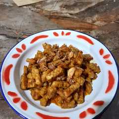 A picture of Tumis Tempe Kecap.