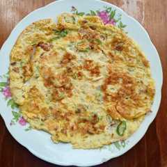 🥚Telur Dadar Lombok ijo রেসিপির প্রধান ছবি