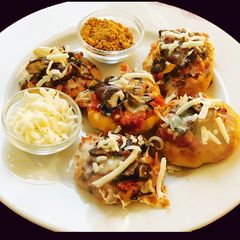 A picture of Pizza Bites.