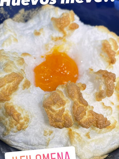 Una foto de Huevos Filomena o Huevos nieve