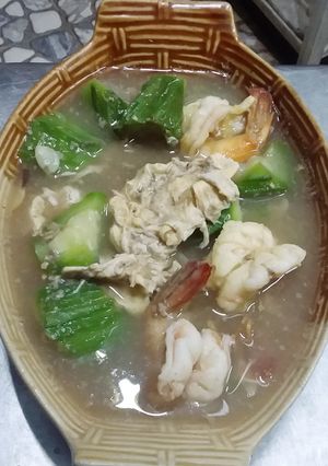 รูปของ แกงเลียงบวบกุ้งใส่ไข่