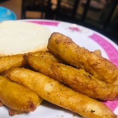Mashed potatoes fries A picture of Mashed potatoes fries.
