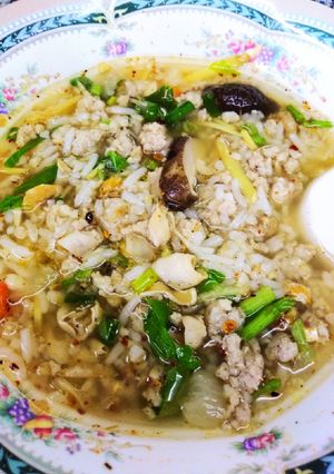 รูปของ ข้าวต้มรวมเครื่อง