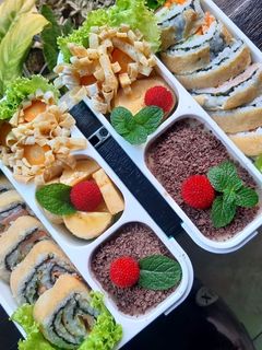 Foto resep Sushi wortel dan timun bekal buat anakq